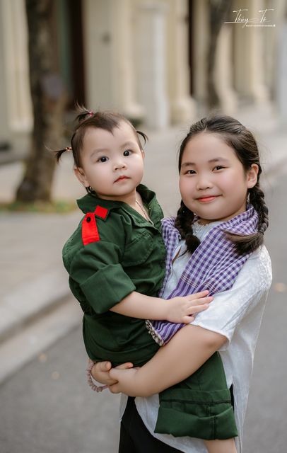 Cờ đỏ sao vàng rợp trời The Venice — Ocean Park 3