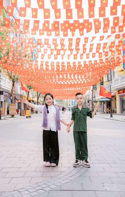Cờ đỏ sao vàng rợp trời The Venice — Ocean Park 3 — ảnh 37