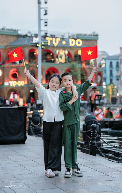 Cờ đỏ sao vàng rợp trời The Venice — Ocean Park 3 — ảnh 48
