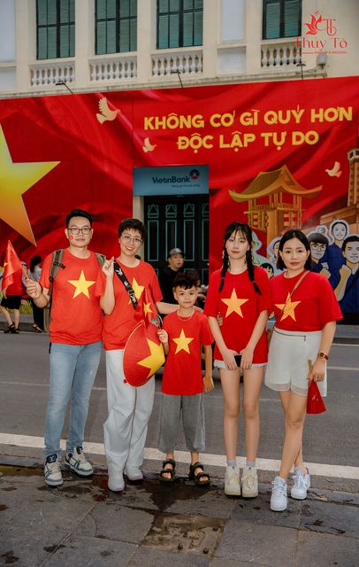 Bức tranh tường “Không có gì quý hơn Độc lập, Tự do” — ảnh 160