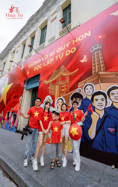 Bức tranh tường “Không có gì quý hơn Độc lập, Tự do” — ảnh 162